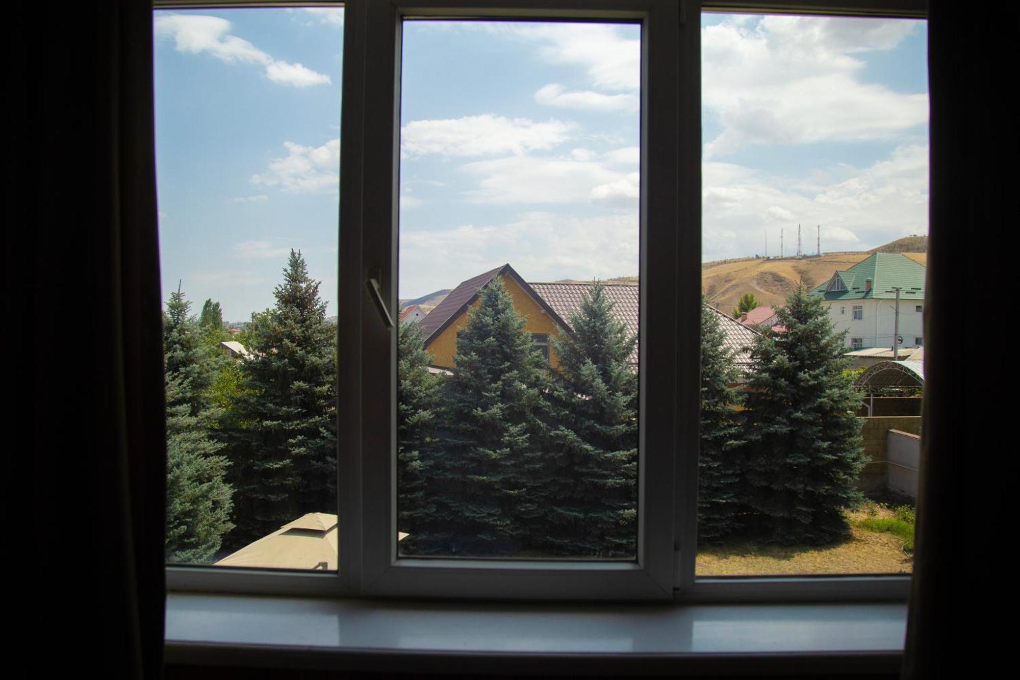 People Guest House Bishkek Exterior photo